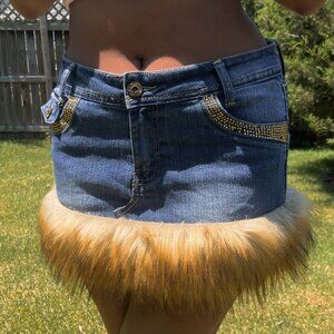 southpole y2k denim miniskirt w faux fur
